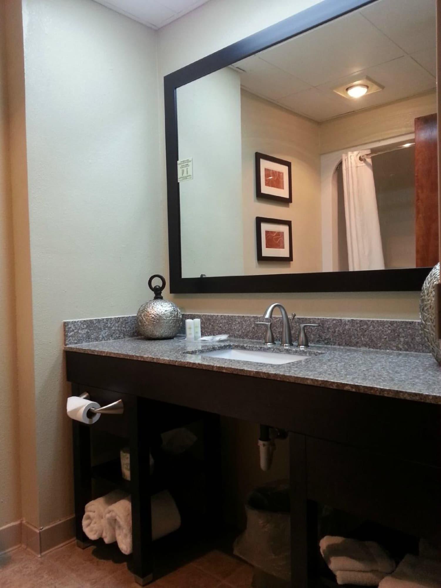 Comfort Suites Lebanon Luaran gambar