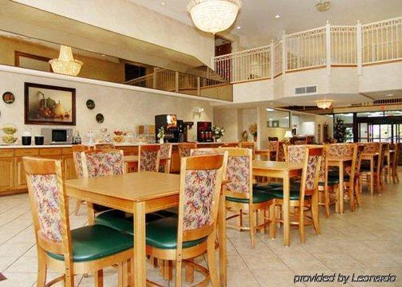 Comfort Suites Lebanon Restoran gambar